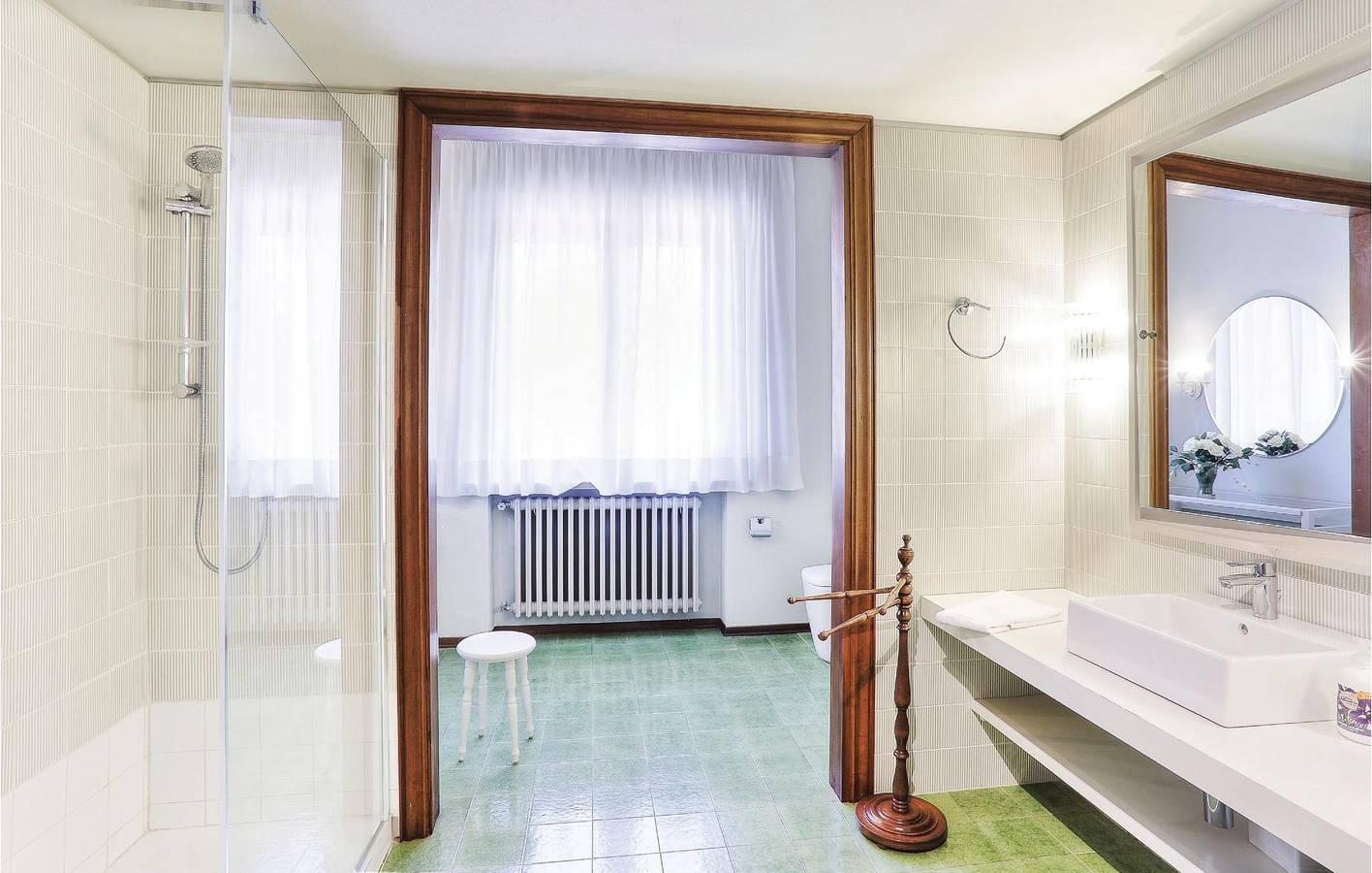 Appartement aan het zwembad in Fauglia, Italiaanse Rivièra, Italië voor 10 personen foto 24