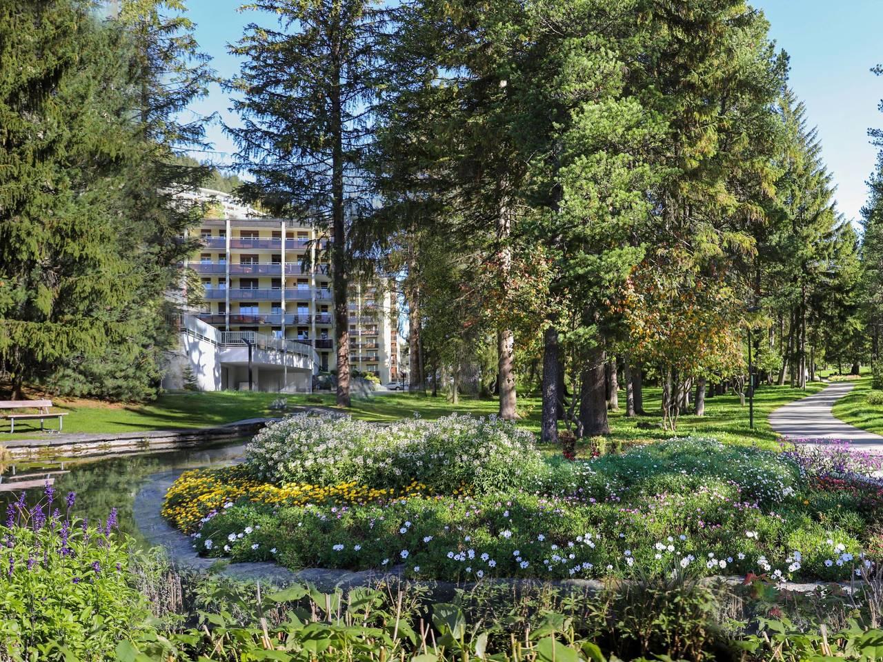 Allod Park Haus C met 1 slaapkamer en binnenzwembad in Davos Platz 1, Davos, Zwitserland voor 5 personen foto 6