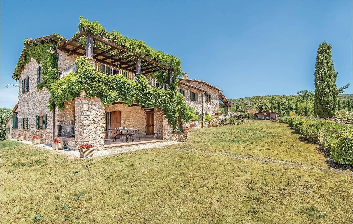 Vakantiehuis in Narni, Italië voor 17 personen foto 2