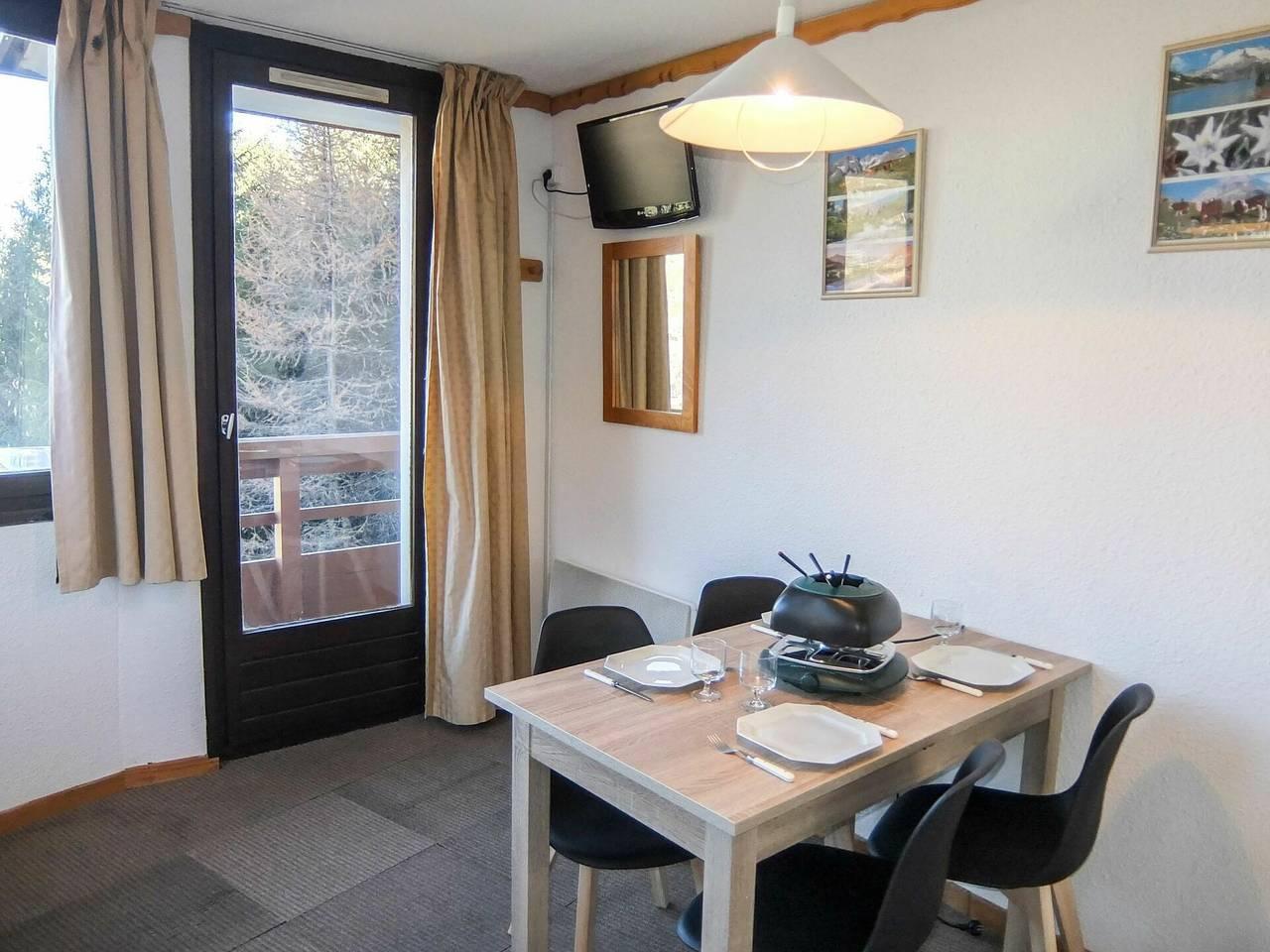 Les Menuires 500 - Boëdette 213 a 500.1 in Saint-Martin-de-Belleville, Massif de la Vanoise, Frankrijk voor 4 personen foto 23
