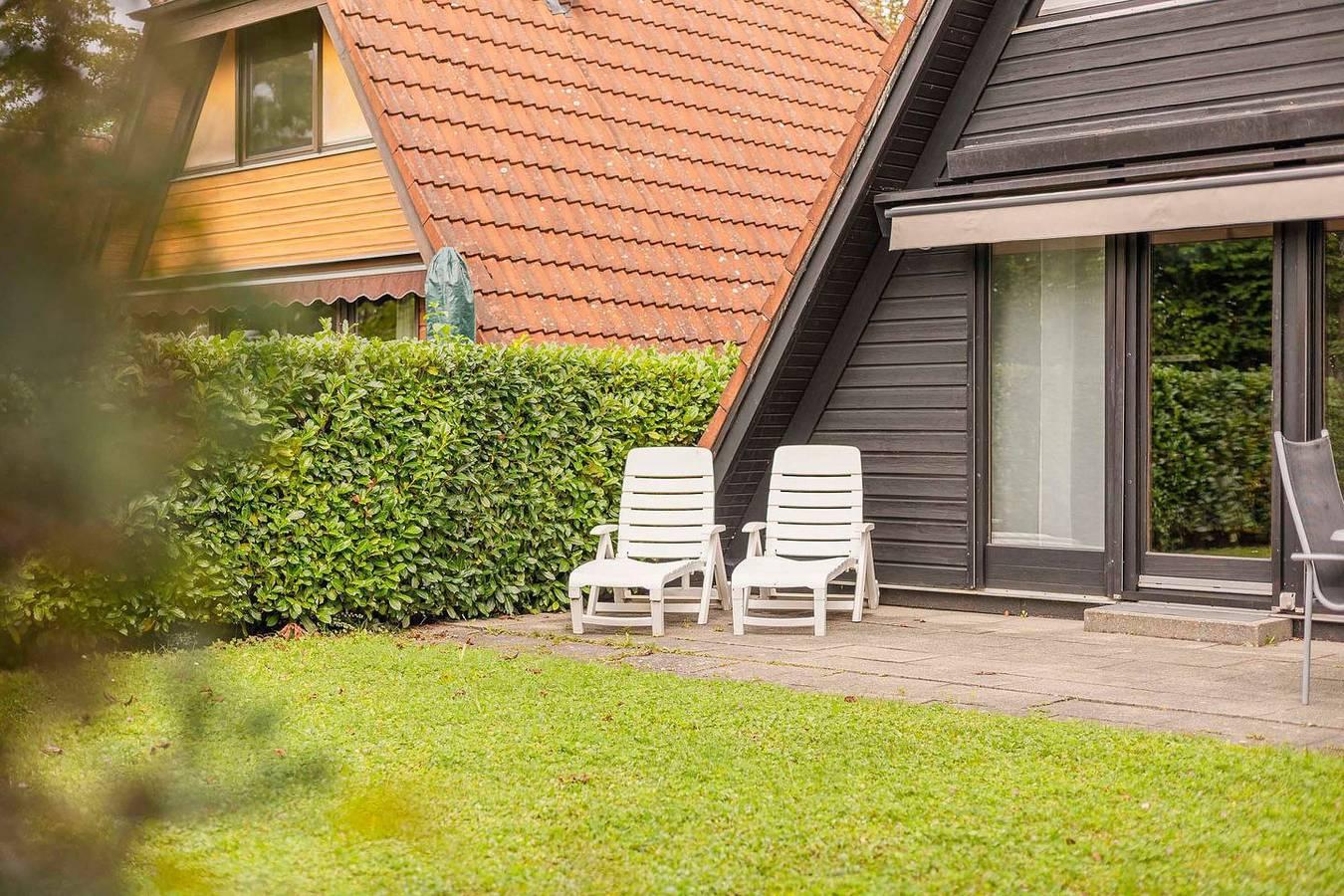 Vakantiehuis met 2 slaapkamers en terras in Immenstaad am Bodensee, Duitsland voor 4 personen foto 23