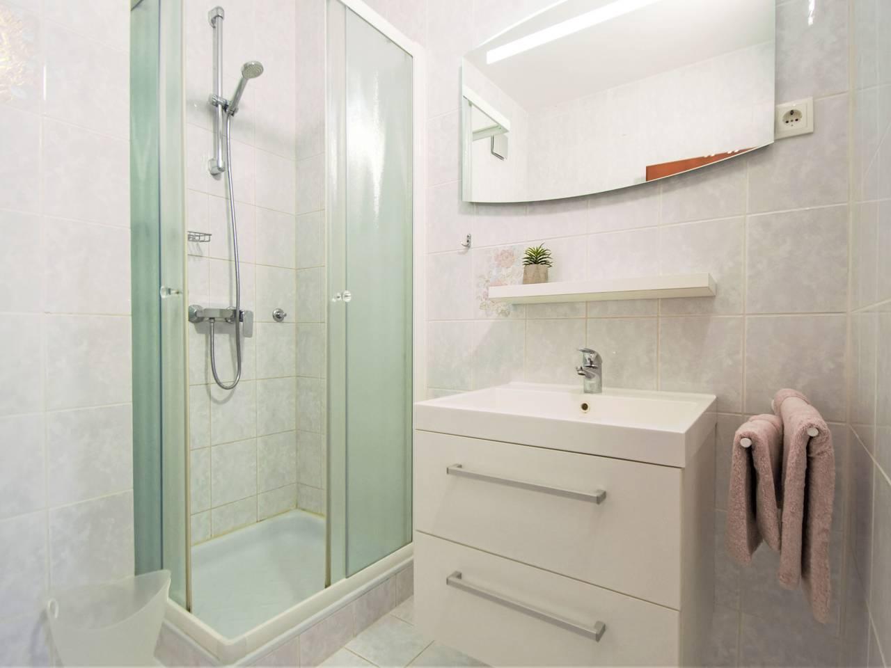 Vakantieappartement in Tribunj, Kroatië voor 4 personen foto 15