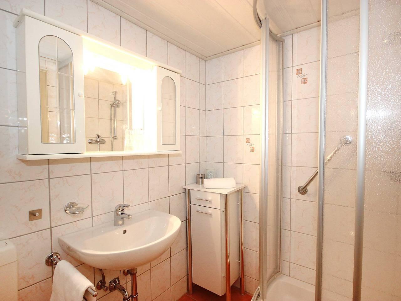 Am Birkenhain met 1 slaapkamer en binnenzwembad in Seefeld in Tirol, Innsbruck Land, Oostenrijk voor 2 personen foto 16