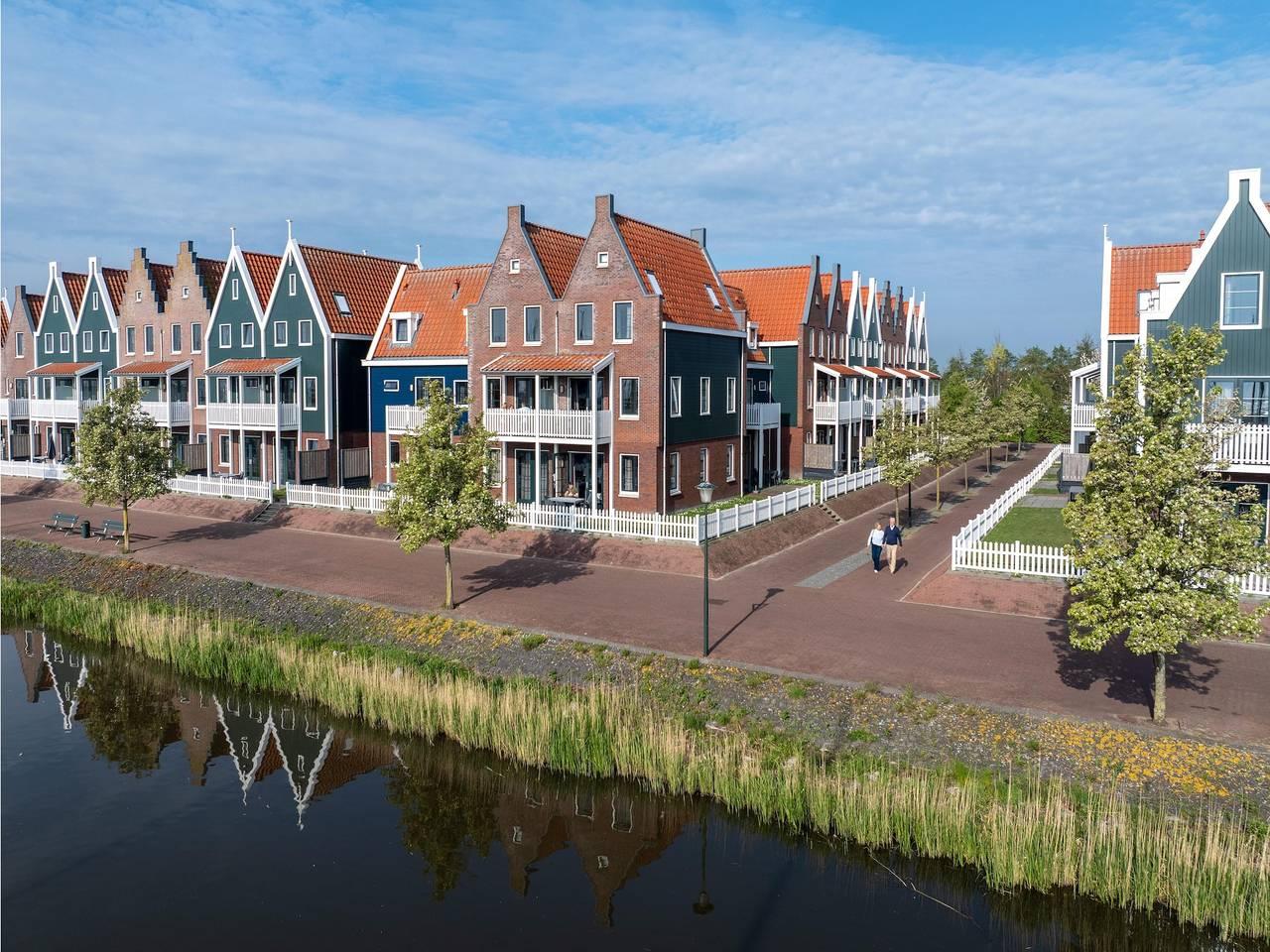 Villa aan het meer in Volendam in Volendam, Markermeer, Nederland voor 12 personen foto 23