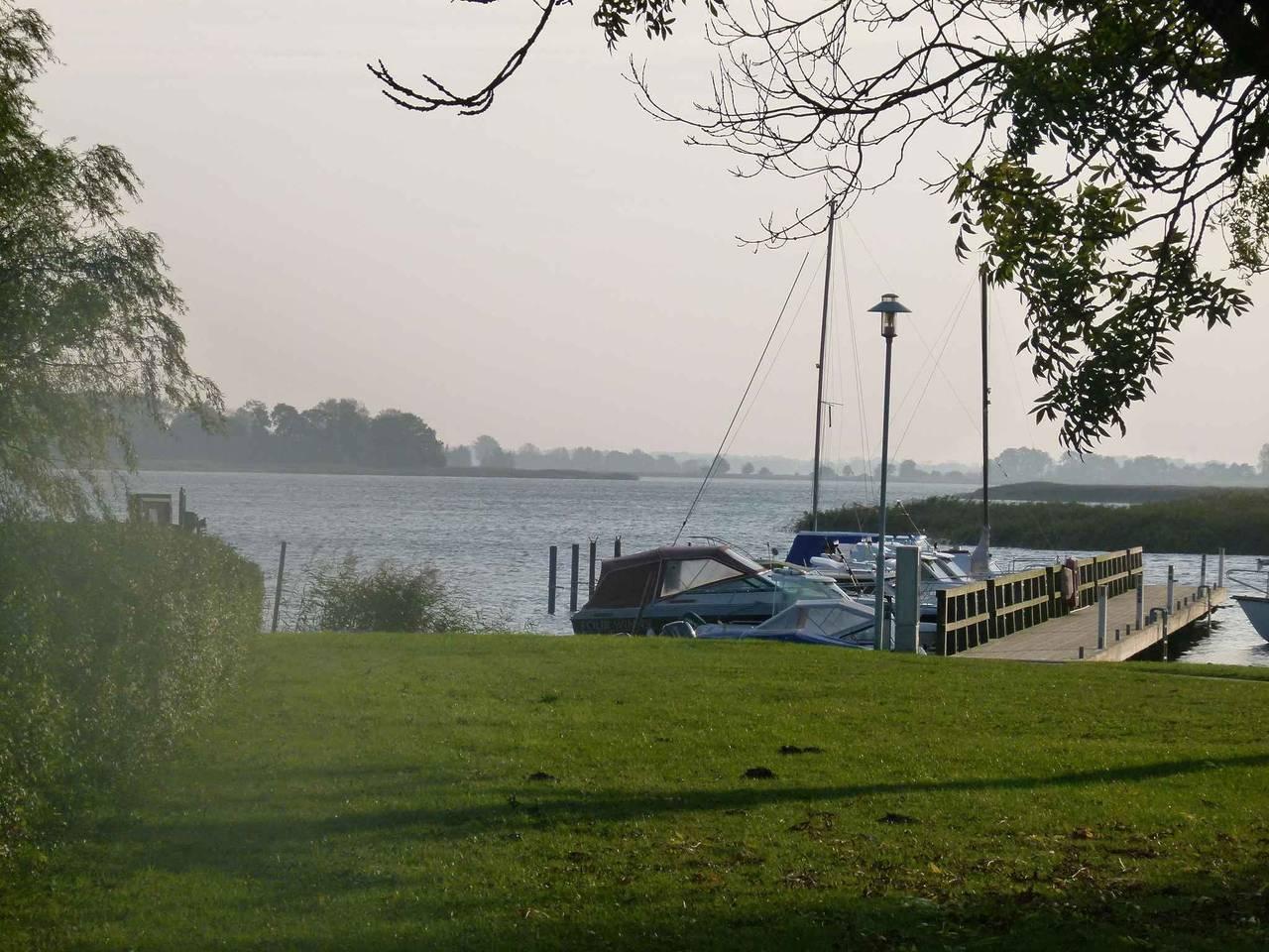 Vakantiehuis met terras en grote zonneweide in Puddemin, Poseritz, Duitsland voor 6 personen foto 23