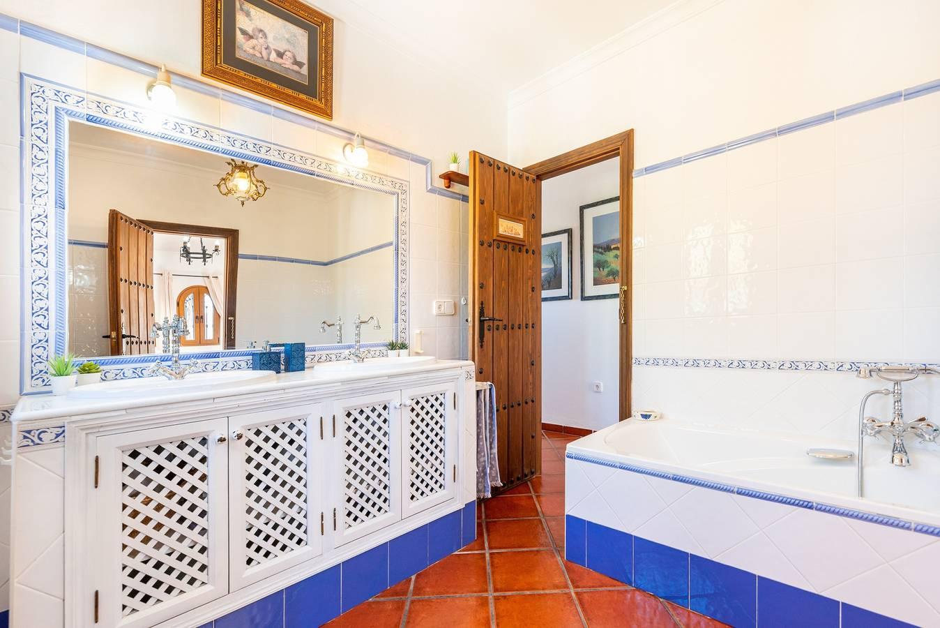 Villa "Casa de los Sueños" met zwembad in Villanueva del Rosario, Málaga Provincie, Spanje voor 7 personen foto 20