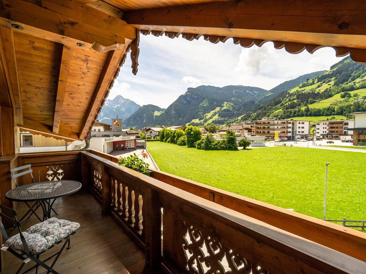 Appartement met balkon in Ramsau im Zillertal, Bezirk Schwaz, Oostenrijk voor 6 personen foto 24