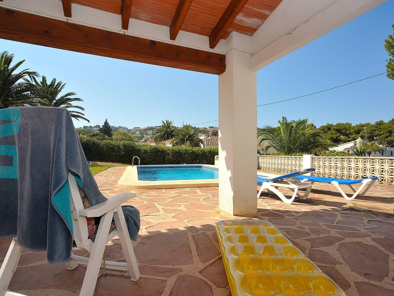 Vakantiehuis met privézwembad en zwembad in El Tossalet, Jávea, Spanje voor 6 personen foto 2