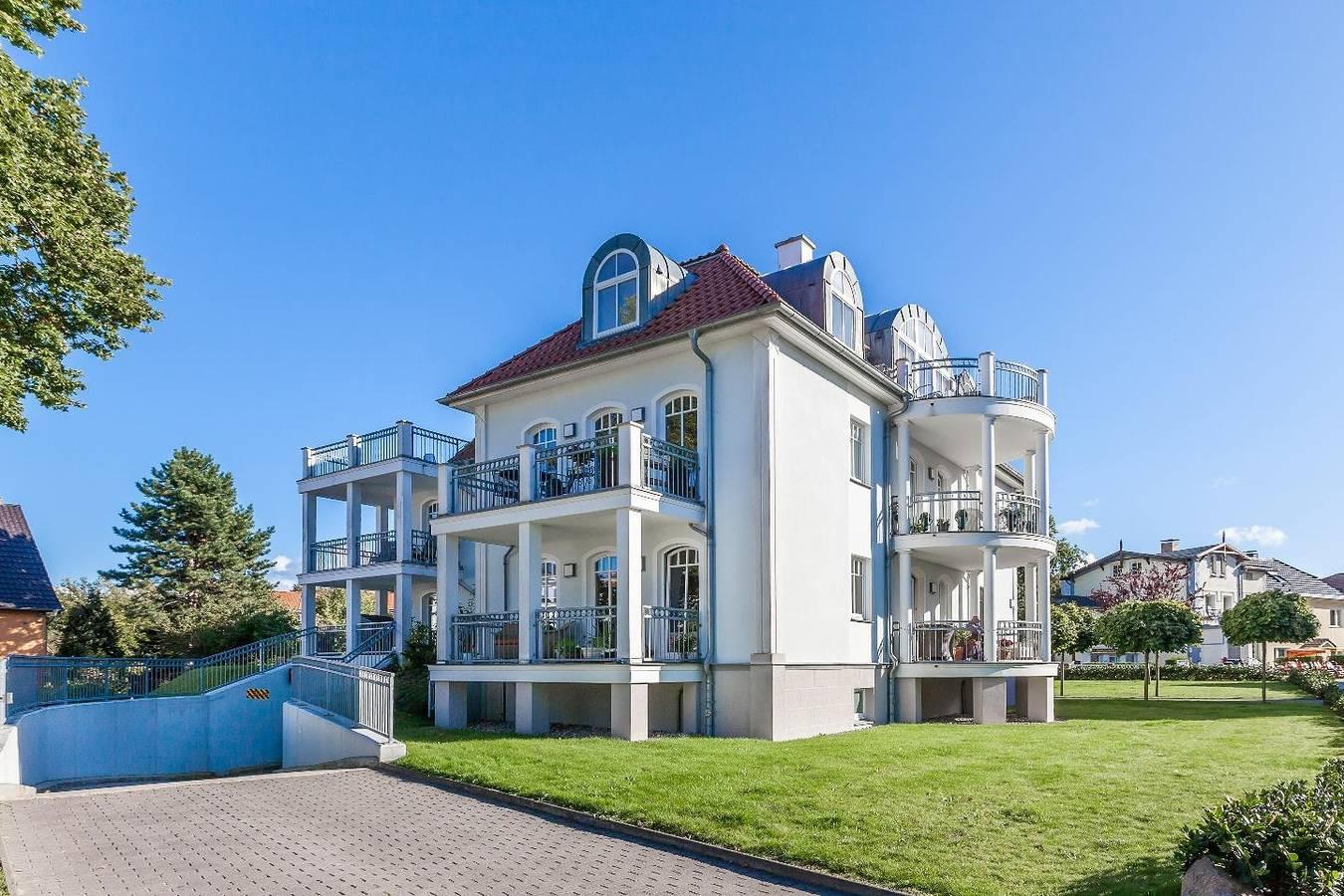 Strandpalais Wohnung 02 in Kühlungsborn, Duitsland voor 4 personen foto 19