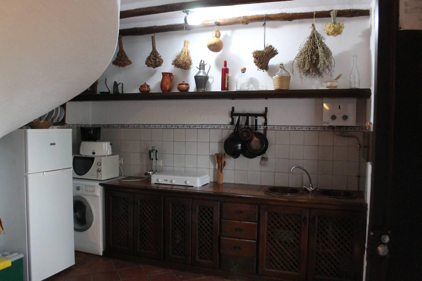 Landhuis in Zahara de la Sierra, Pueblos Blancos, Spanje voor 3 personen foto 19