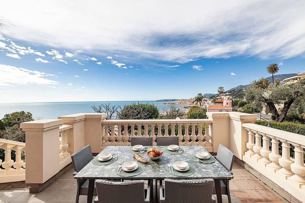 Vakantieappartement in Menton foto 14
