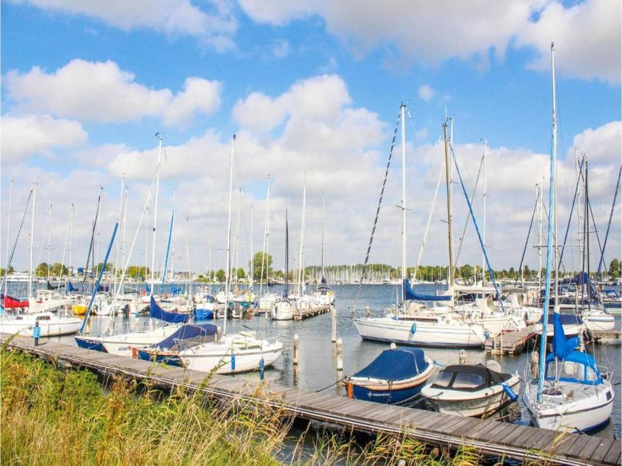 Appartement in Zeeland met eigen steiger in Kamperland, Walcheren, Nederland voor 6 personen foto 20