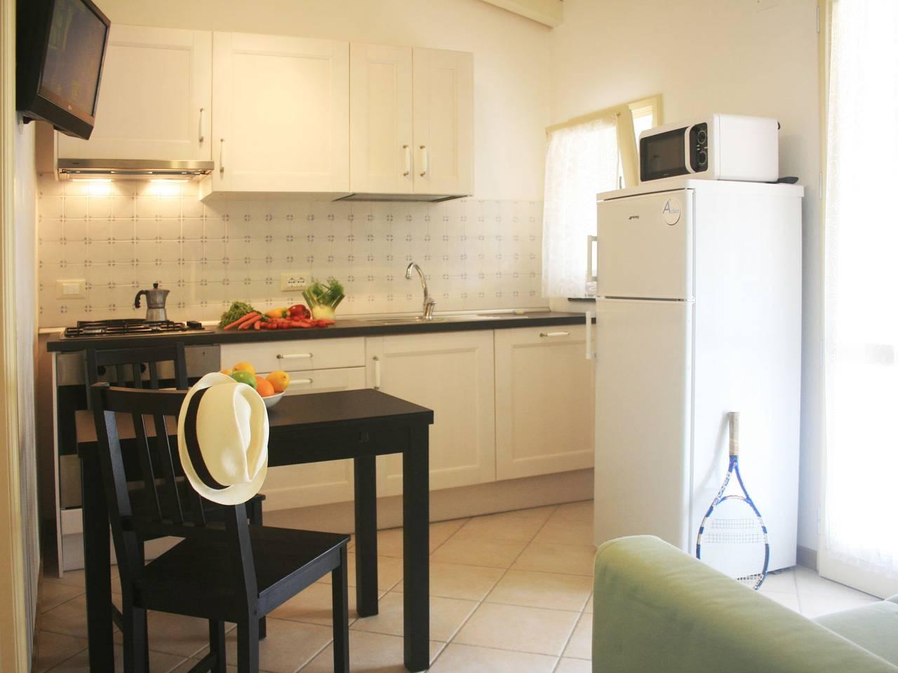 Vakantiehuis met airconditioning in Forte dei Marmi, Italiaanse Rivièra, Italië voor 2 personen foto 24