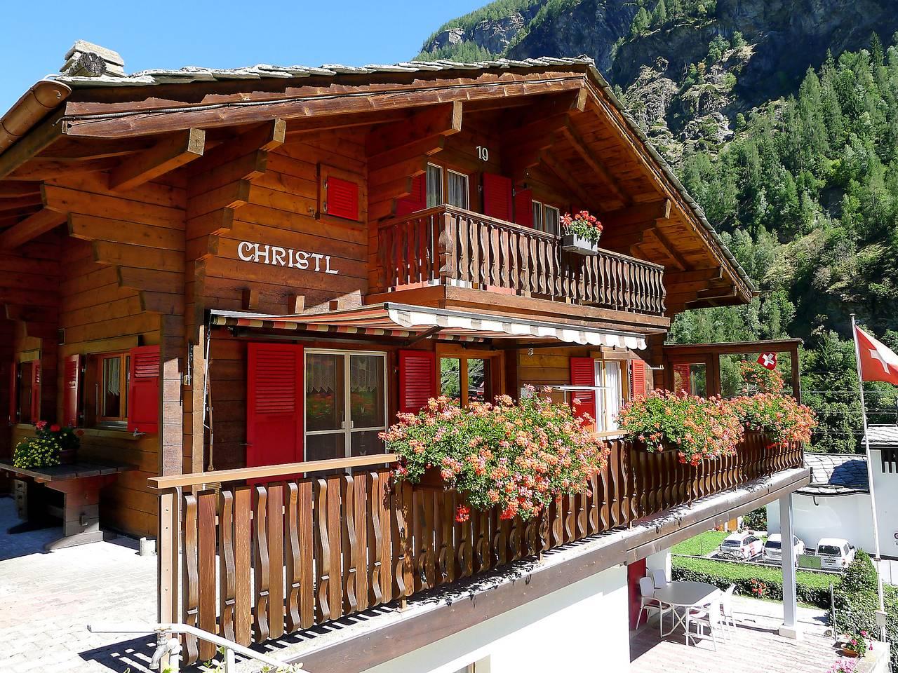 Vakantieappartement in Embd, Zwitserland voor 4 personen