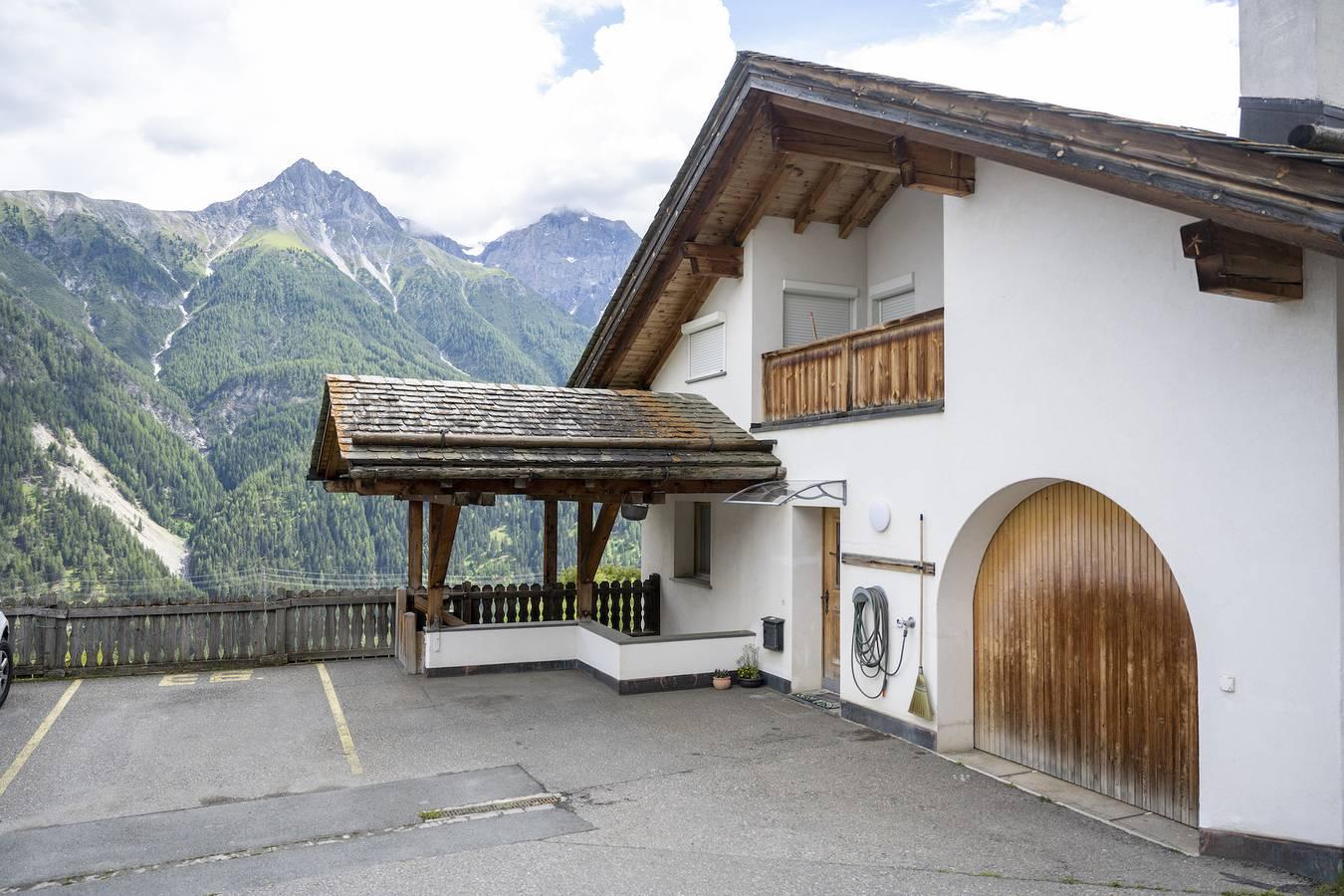 Vakantieappartement in Sent foto 15