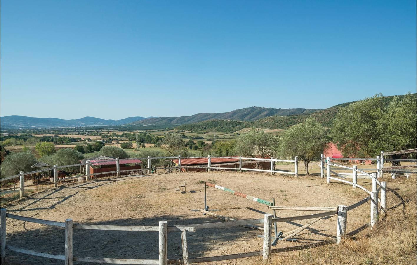 Retraite aan het zwembad bij het Lago Trasimeno in Magione, Italië voor 10 personen foto 20