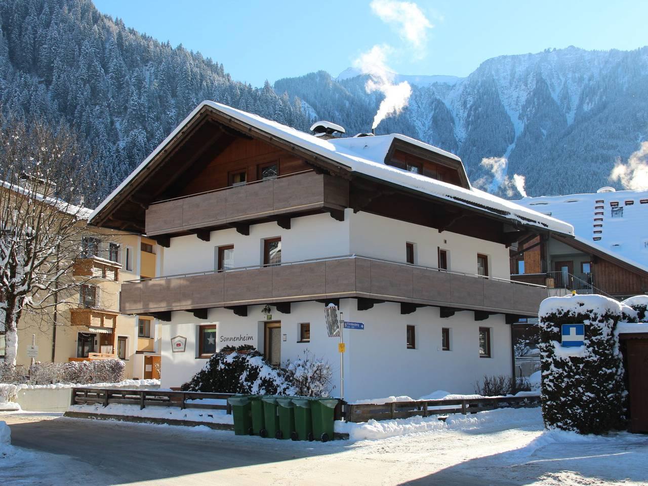 Sonnenheim met 2 slaapkamers en binnenzwembad in Mayrhofen, Zillertaler Alpen, Oostenrijk voor 4 personen foto 21
