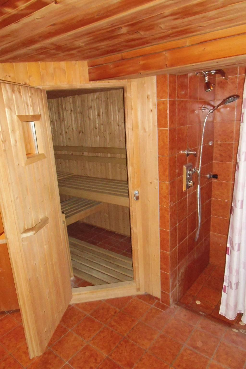 Vakantieappartement met sauna en binnenzwembad in Flims-Dorf, Flims, Zwitserland voor 4 personen foto 19