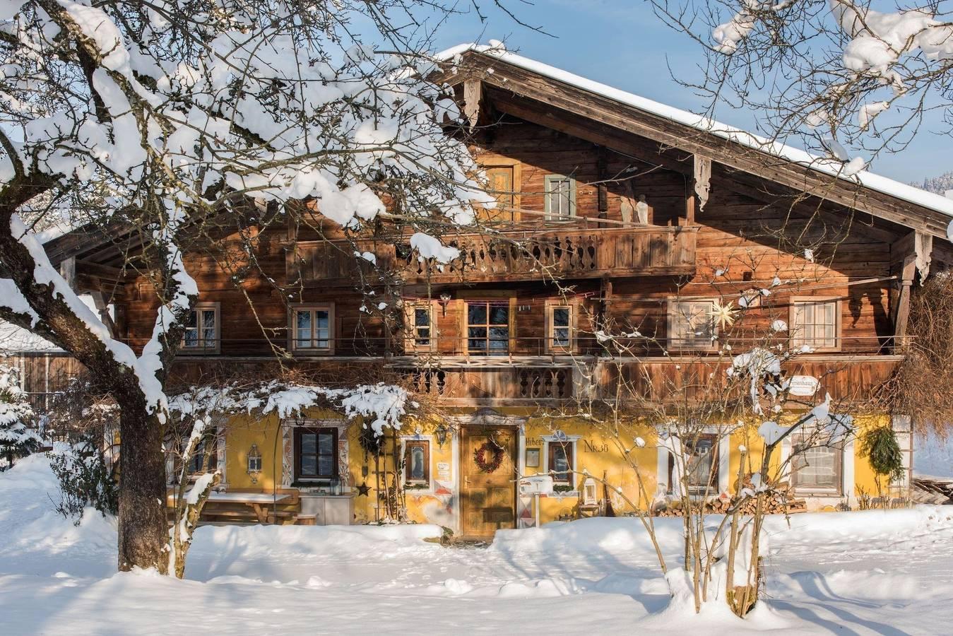 Stadlerhof anno 1480 in Rettenschöss, Kaisergebirge, Oostenrijk voor 10 personen foto 21