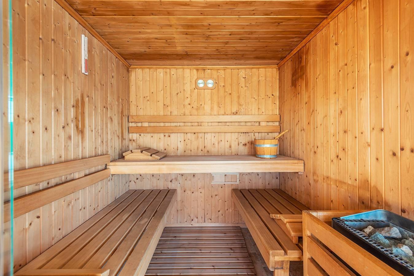 Villa Le Terme met zwembad, whirlpool, tuin, terras in Monsummano Terme, Provincie Pistoia, Italië voor 13 personen foto 23