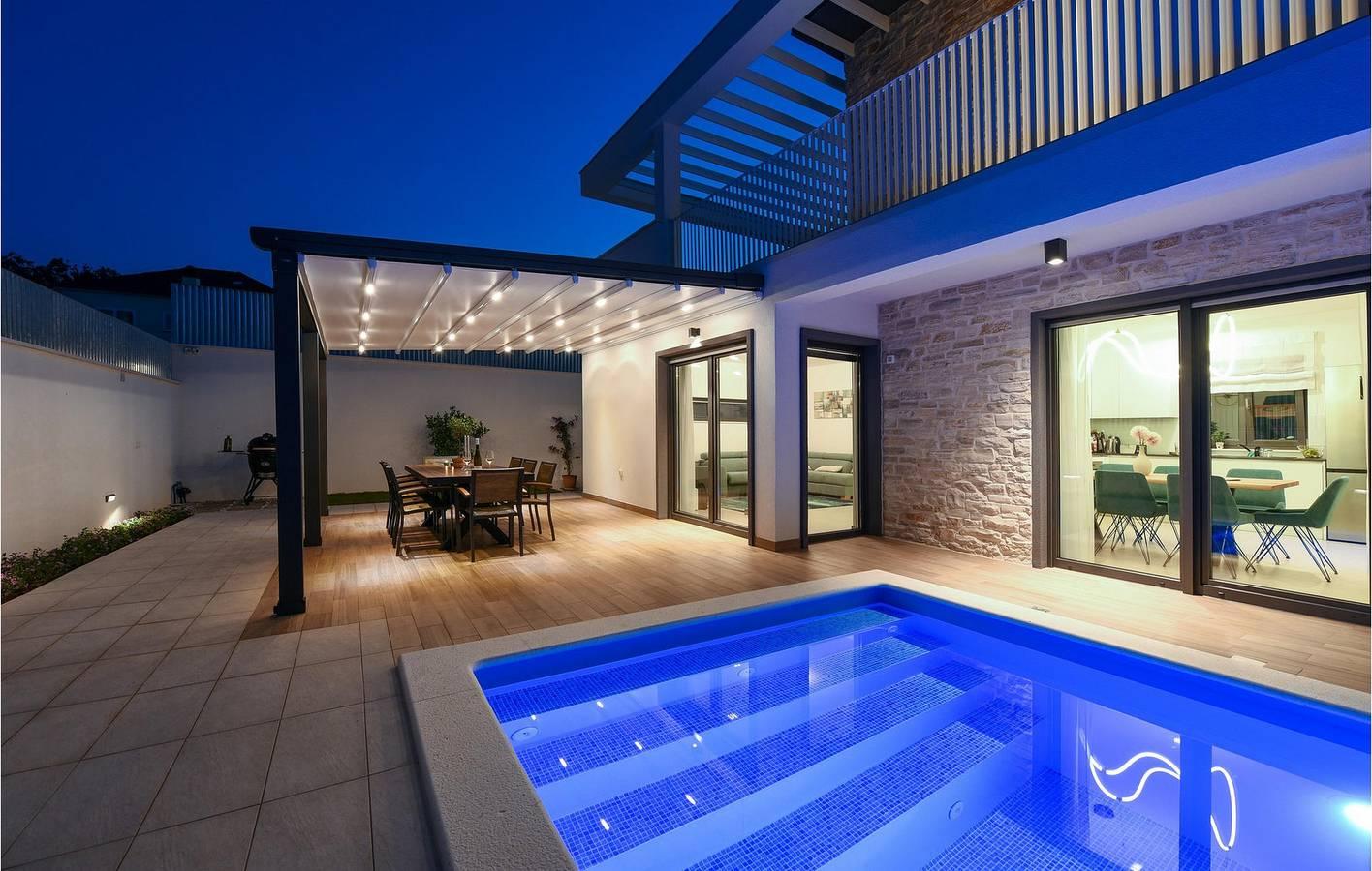Ruim appartement van 150 m² met zwembad, wifi in Zadar Stad, Zadar (Municipality), Kroatië voor 8 personen foto 23