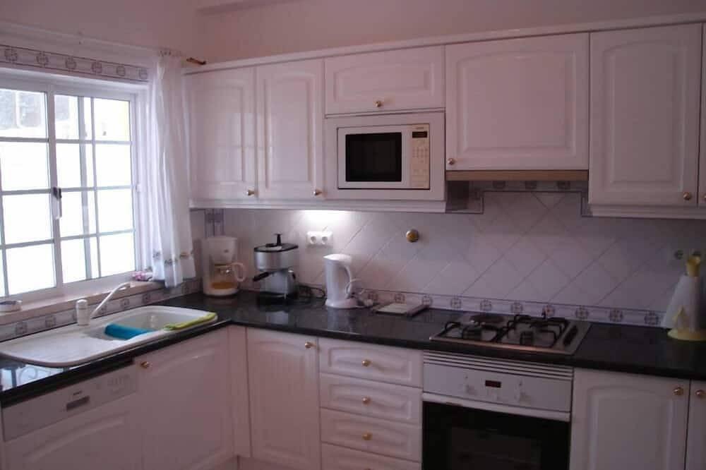 Mooie villa met 4 slaapkamers in de Alto Golf in Alvor, Portugal voor 8 personen foto 24