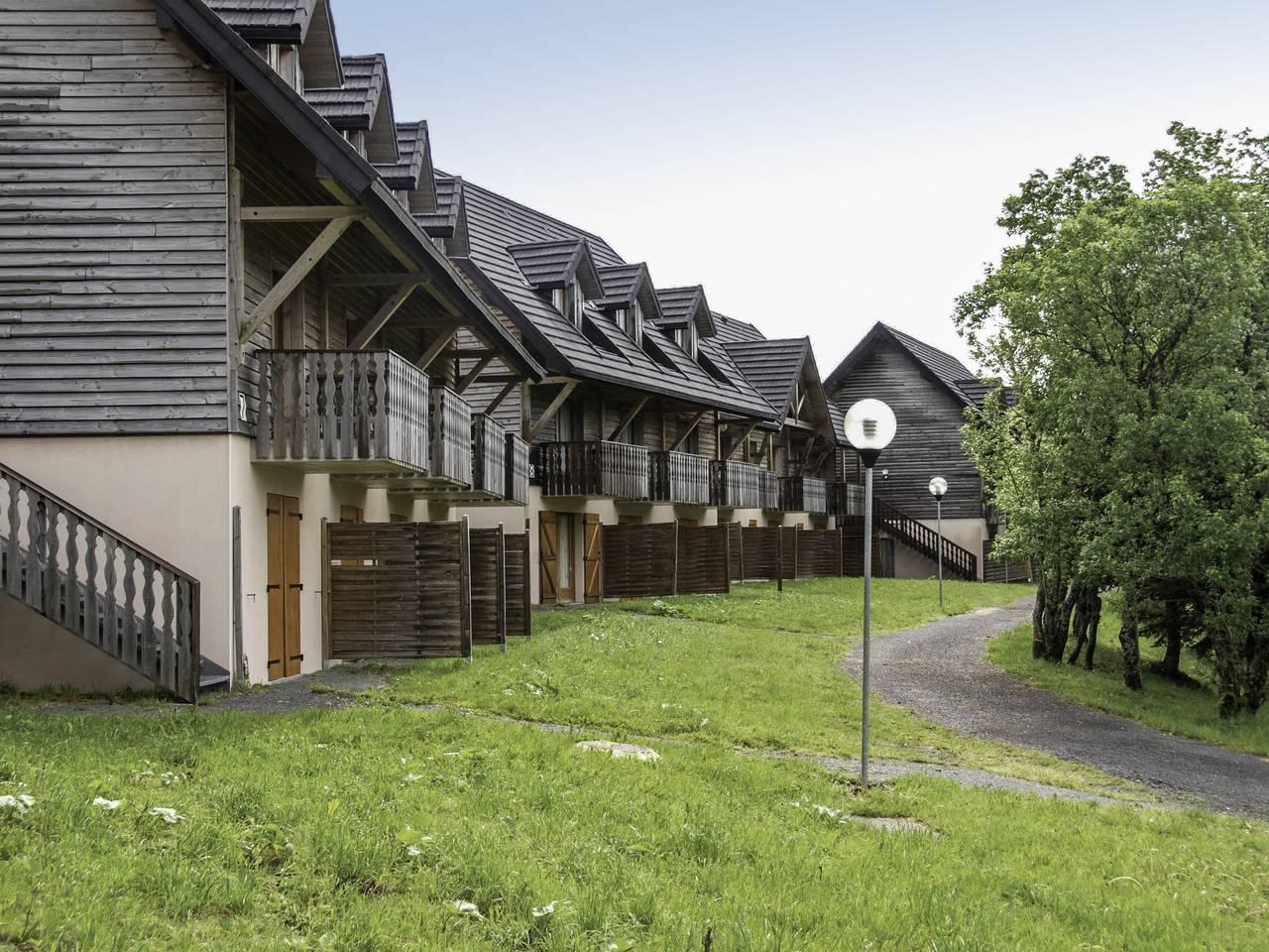 Le Bois de la Reine in Pavinmeer, Besse-et-Saint-Anastaise, Frankrijk voor 8 personen foto 21