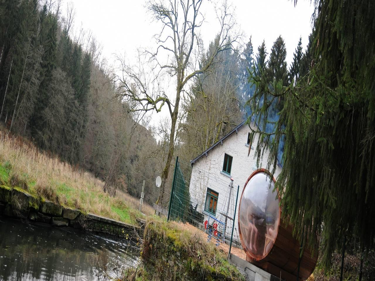 Watermolen in Herbeumont, België voor 24 personen foto 22