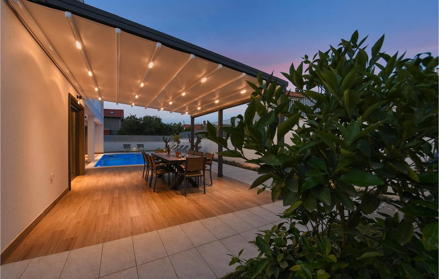 Ruim appartement van 150 m² met zwembad, wifi in Zadar Stad, Zadar (Municipality), Kroatië voor 8 personen foto 21