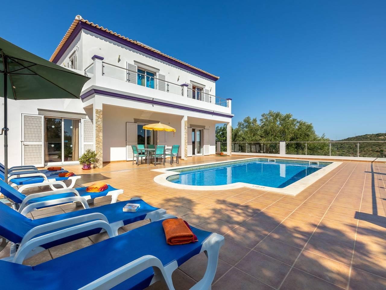 Vakantiehuis in Faro District vanaf 163€ per nacht