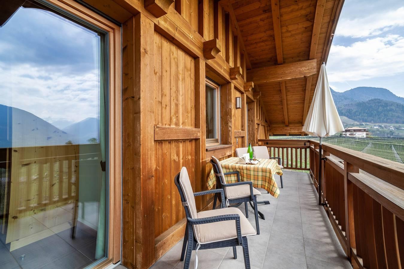 Gezellig appartement 'Gassbauerhof Ober' met balkon in Schenna, Sarntaler Alpen, Italië voor 4 personen foto 19