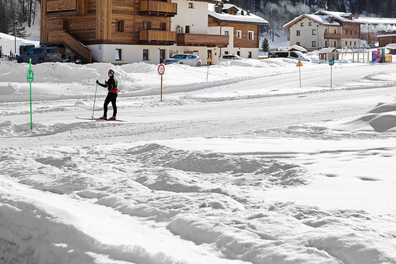 Appartement "Piz Filone" met Uitzicht op de Bergen, Wifi in Livigno, Valtellina, Italië voor 2 personen foto 25