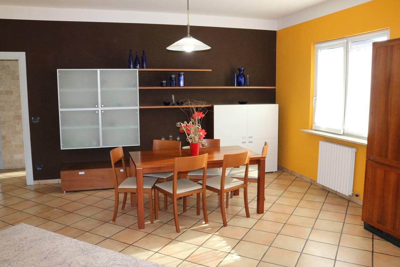 Vakantiewoning met een grote tuin in Lazise, Garda Bergen, Italië voor 5 personen foto 19