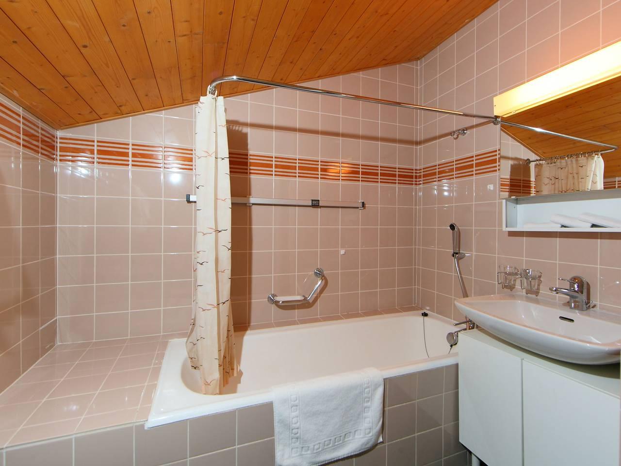 Vakantieappartement in Leukerbad, Zwitserland voor 6 personen foto 13