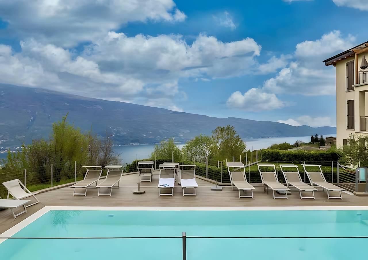 Appartement 'Residence La Villa Diamante' met Uitzicht op het Meer in Tignale, Garda Bergen, Italië voor 6 personen foto 20