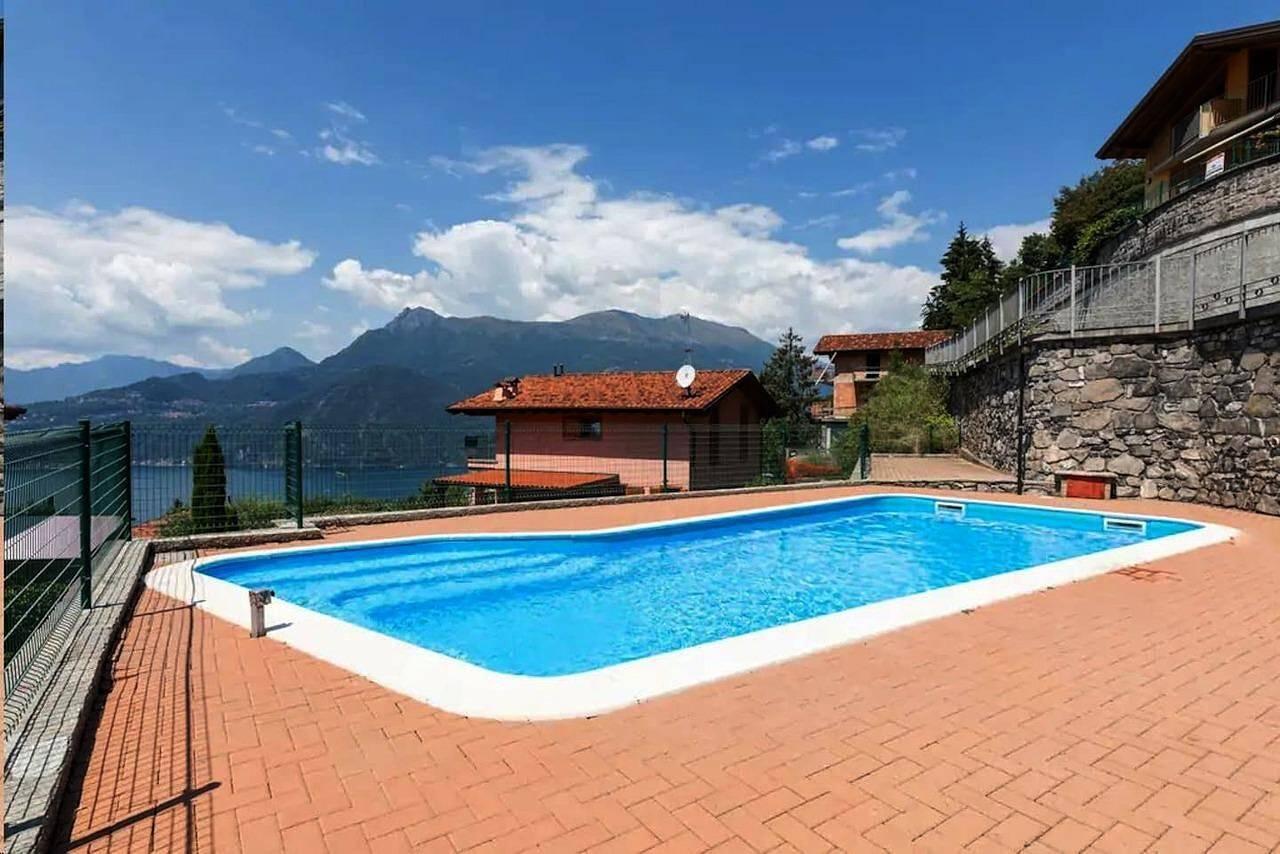 Vakantiehuis in Comomeer, Italië voor 9 personen foto 3