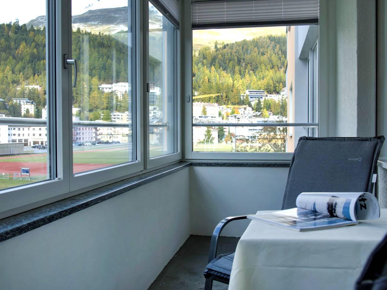 Chesa Ova Cotschna 205 in St. Moritz 3 Bad, Sankt Moritz, Zwitserland voor 2 personen foto 14