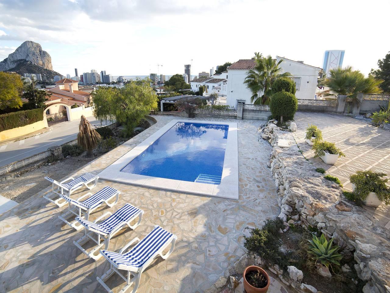 Vakantiehuis met privézwembad en zeezicht in Marisol Park, Calpe, Spanje voor 6 personen foto 7