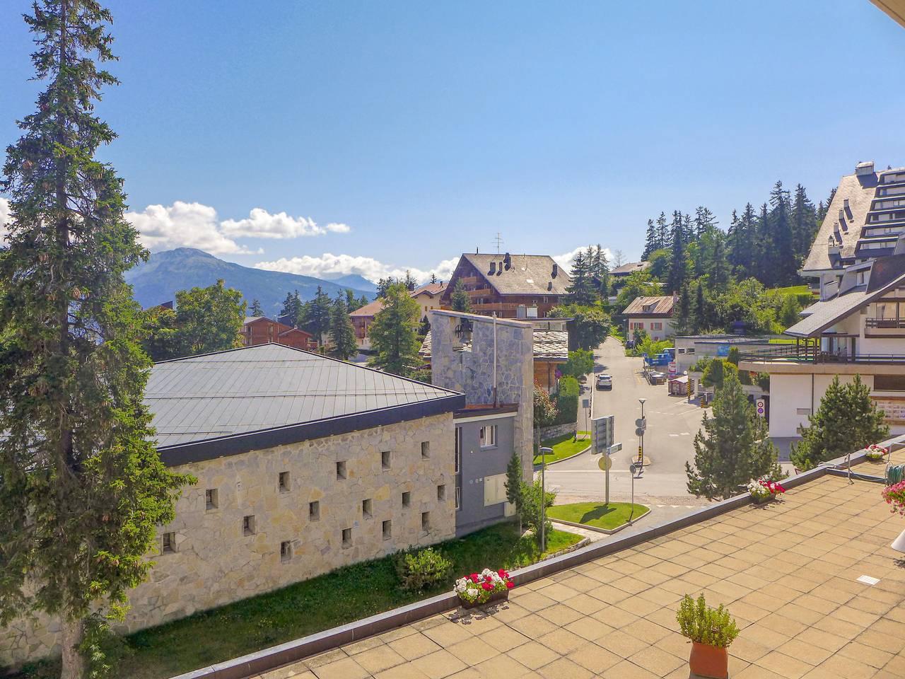 Genziana B 20 in Crans-Montana, Zwitserland voor 5 personen foto 24