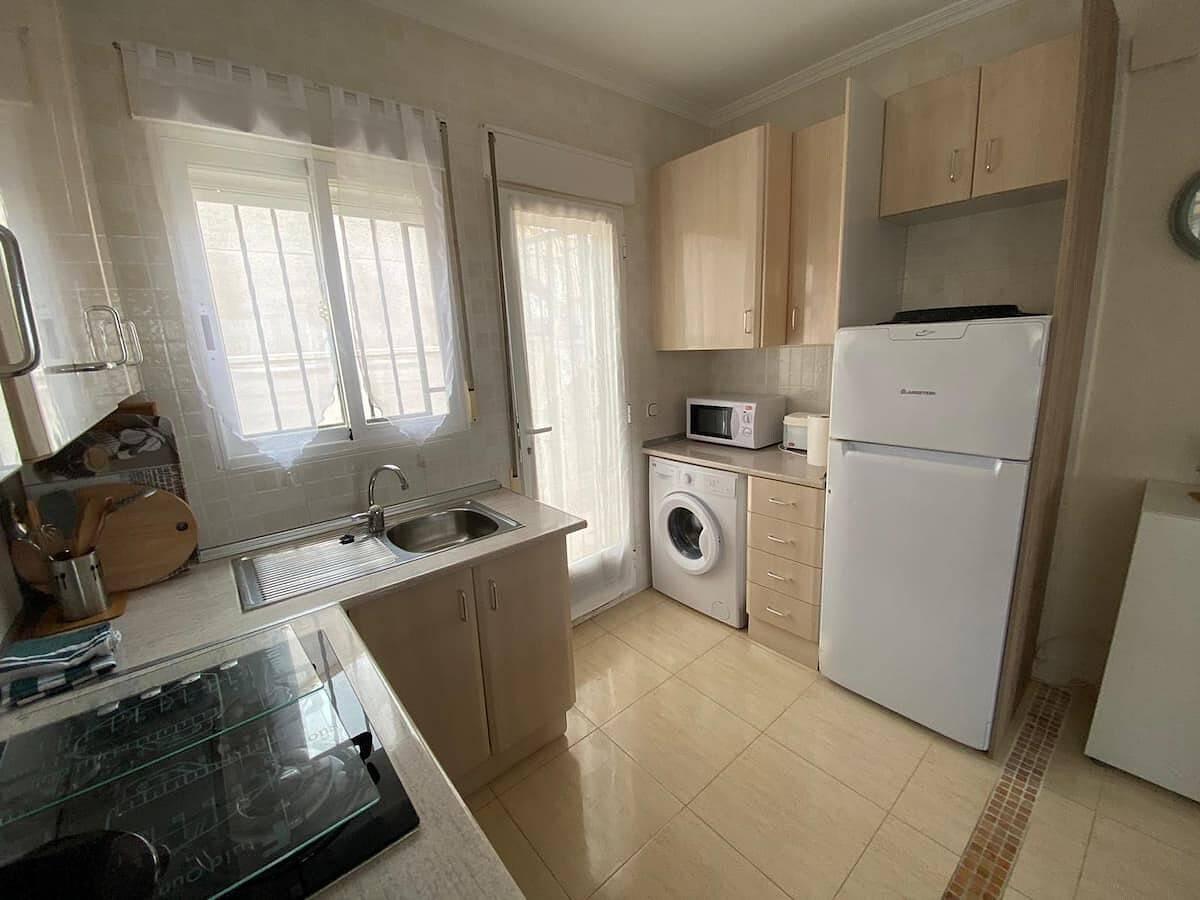 Bungalow "Alberca La Nucia" met uitzicht op de bergen, terras & Wifi in Polop, Costa Blanca, Spanje voor 4 personen foto 24