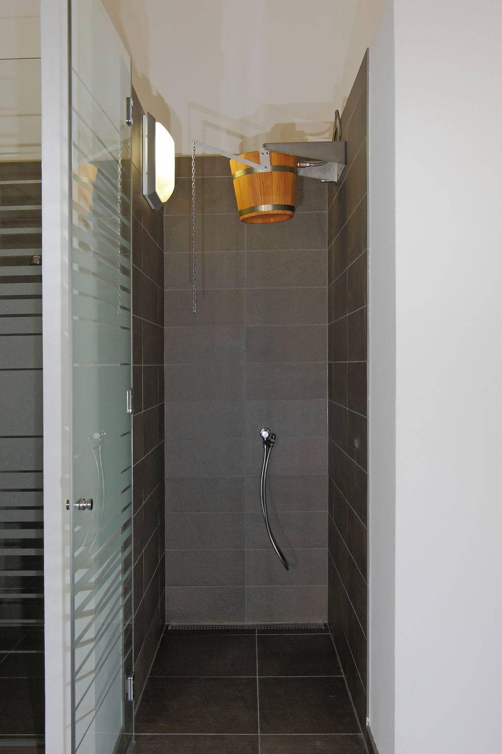 Vakantieappartement met jacuzzi en hottub in Leukerbad, Wallis, Zwitserland voor 6 personen foto 19