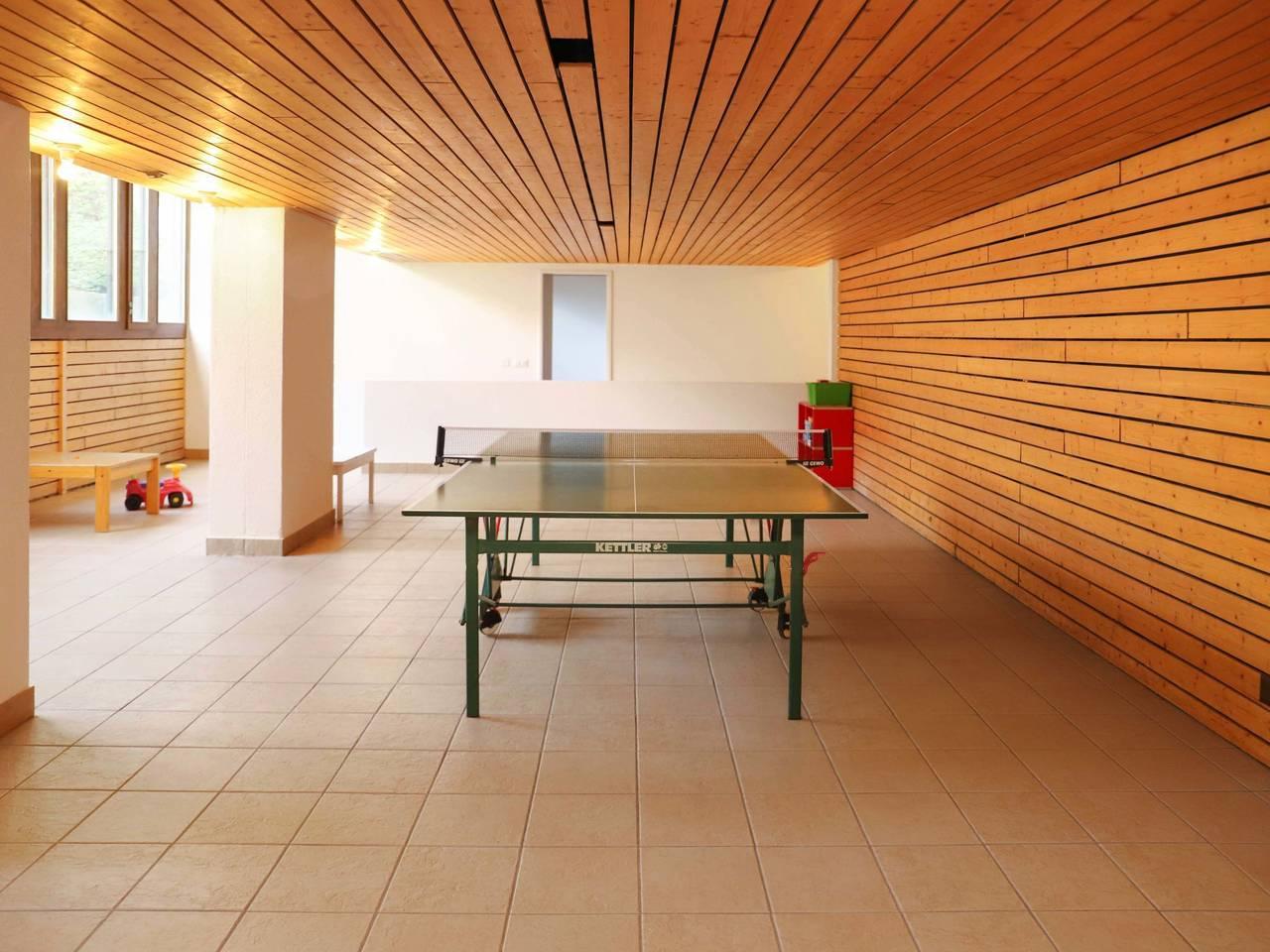 Vakantieappartement met sauna en binnenzwembad en 1 slaapkamer en balkon in Crans-Montana, Zwitserland voor 2 personen foto 24