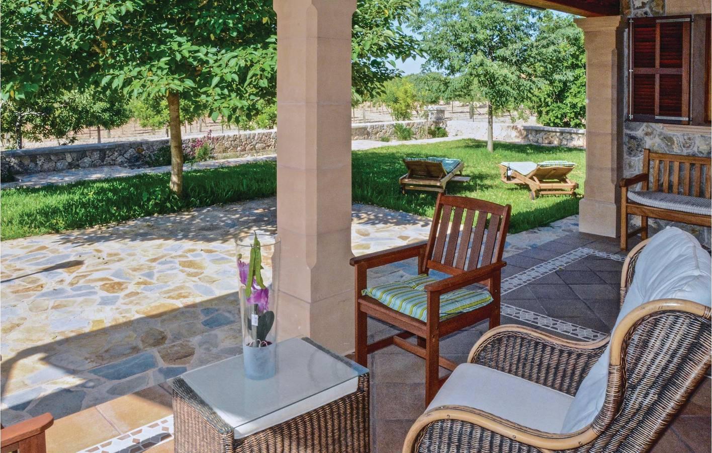 Appartement met terras aan het zwembad in Consell in Santa Maria del Cami, Mallorca Binnenland, Spanje voor 8 personen foto 20