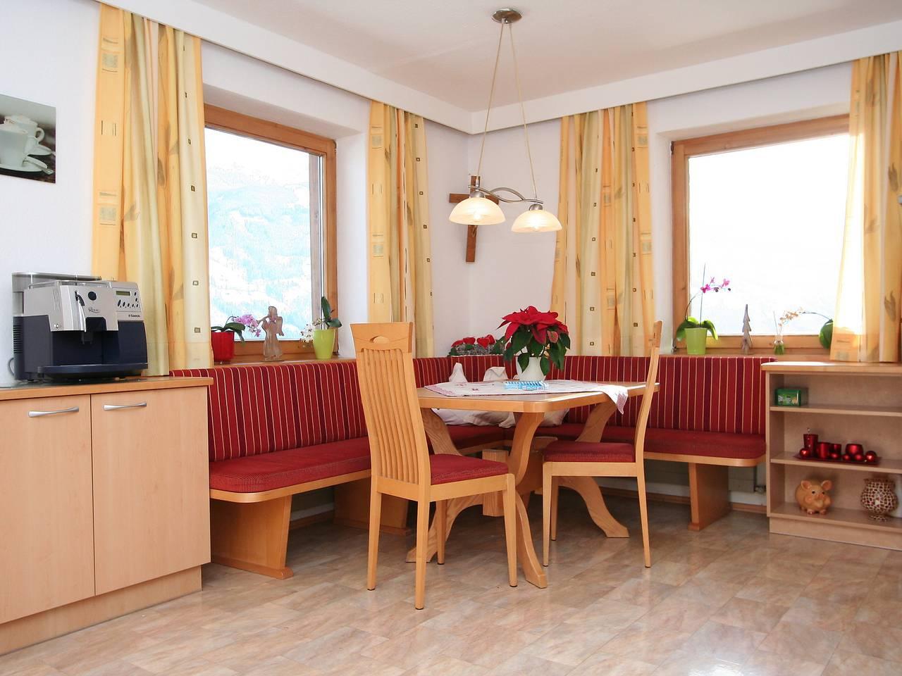 Vakantieappartement in Zillertal, Oostenrijk voor 7 personen foto 5