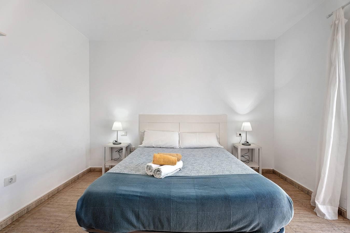Mooi appartement in Costa Silencio met zwembad, Wi-Fi, tuin & in Costa del Silencio, Arona, Spanje voor 2 personen foto 21