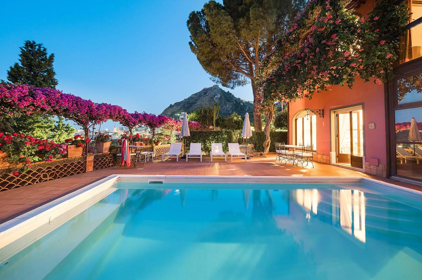Vakantiehuis in Taormina, Italië voor 10 personen