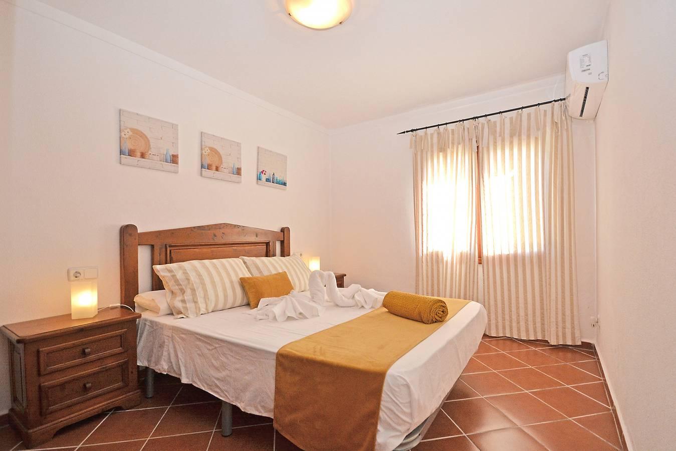 Vakantiehuis met privézwembad en zwembad in Marina Manresa, Alcúdia, Spanje voor 5 personen foto 20