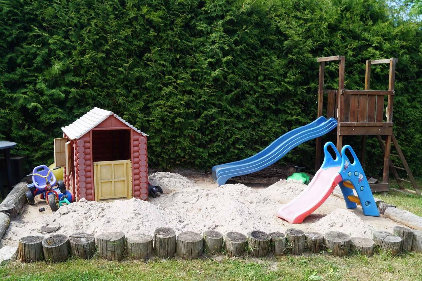 Vakantiehuis met houtkachel, terras en uitzicht op de natuur in Groß Schoritz, Garz/Rügen, Duitsland voor 6 personen foto 20