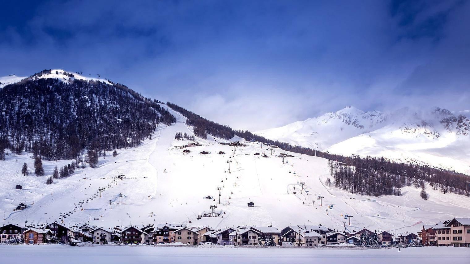 Vakantieappartement met speeltuin en hond toegestaan in Livigno, Italië voor 5 personen foto 22