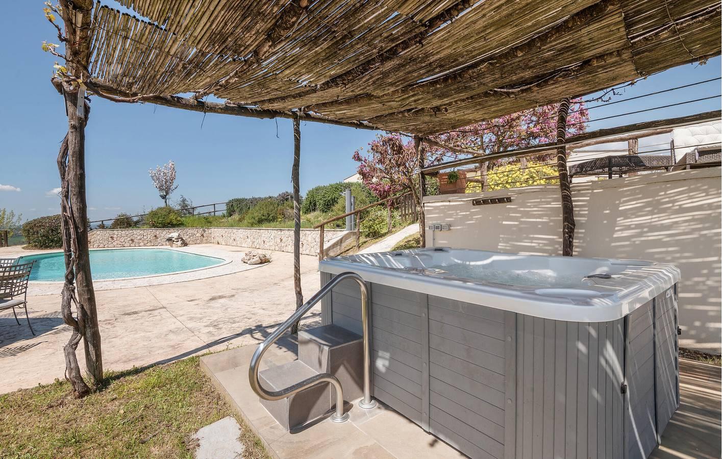 Gezellig appartement met zwembad en wifi in de buurt in Collevecchio, Provincie Rieti, Italië voor 12 personen foto 20